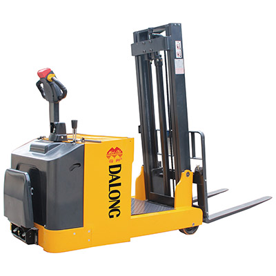 CDDSF平衡重電動堆垛車(新款,帶電轉向) CDDSF平衡重電動堆垛車(新款,帶電轉向)